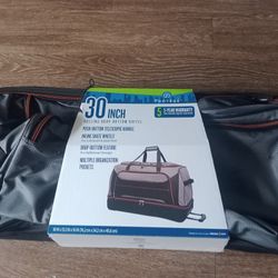 Maleta En Buenas Condiciones Se Usó Una Sola Vez