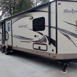 2016 Forest River Rockwood Windjammer 3029W