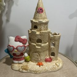 Hello Kitty Ceramic- Sand Castle