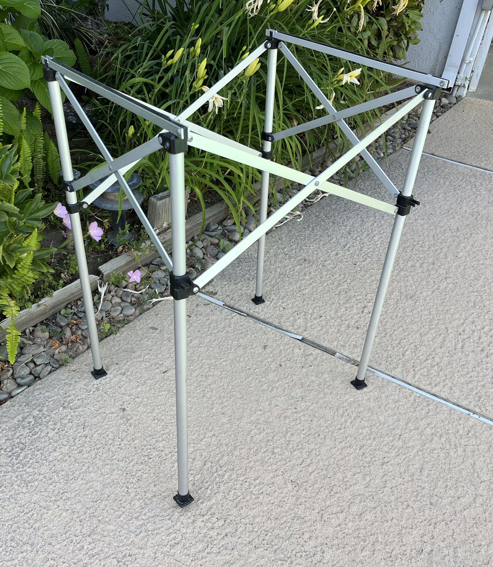 Aluminum Folding Camping Stand, Texsport