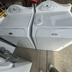 Maytag Washer And Dryer 