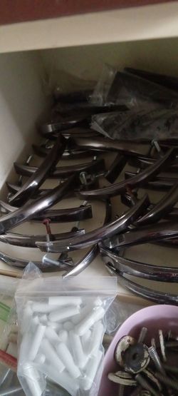 Cabinet handles all 10 Dollar
