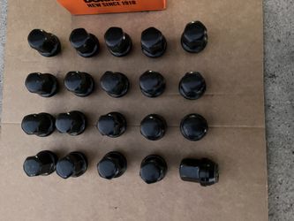 Set Of 20 Black Lug Nuts 14.x1.5