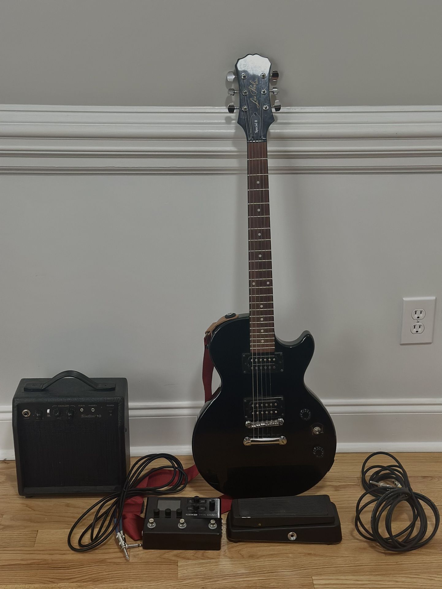 Selling Epiphone Les Paul Player Pack, Ebony