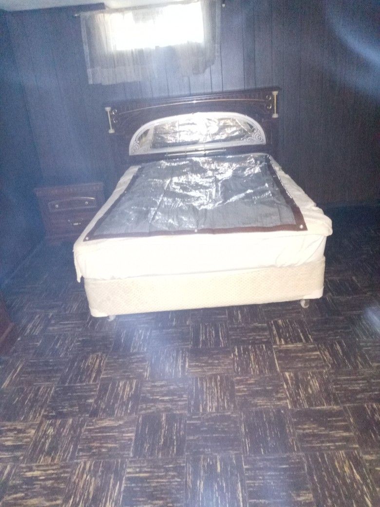 King Size Bedroom Set