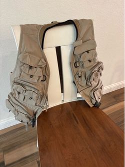 Fly fishing vest