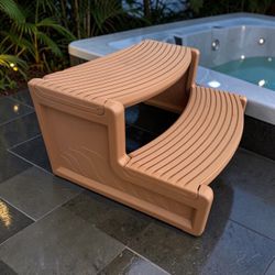 Double Step Hot Tub / Spa Stairs Resin Hot Tub / Spa Stairs. Like nw 14in Tall 28in wide 24in deep