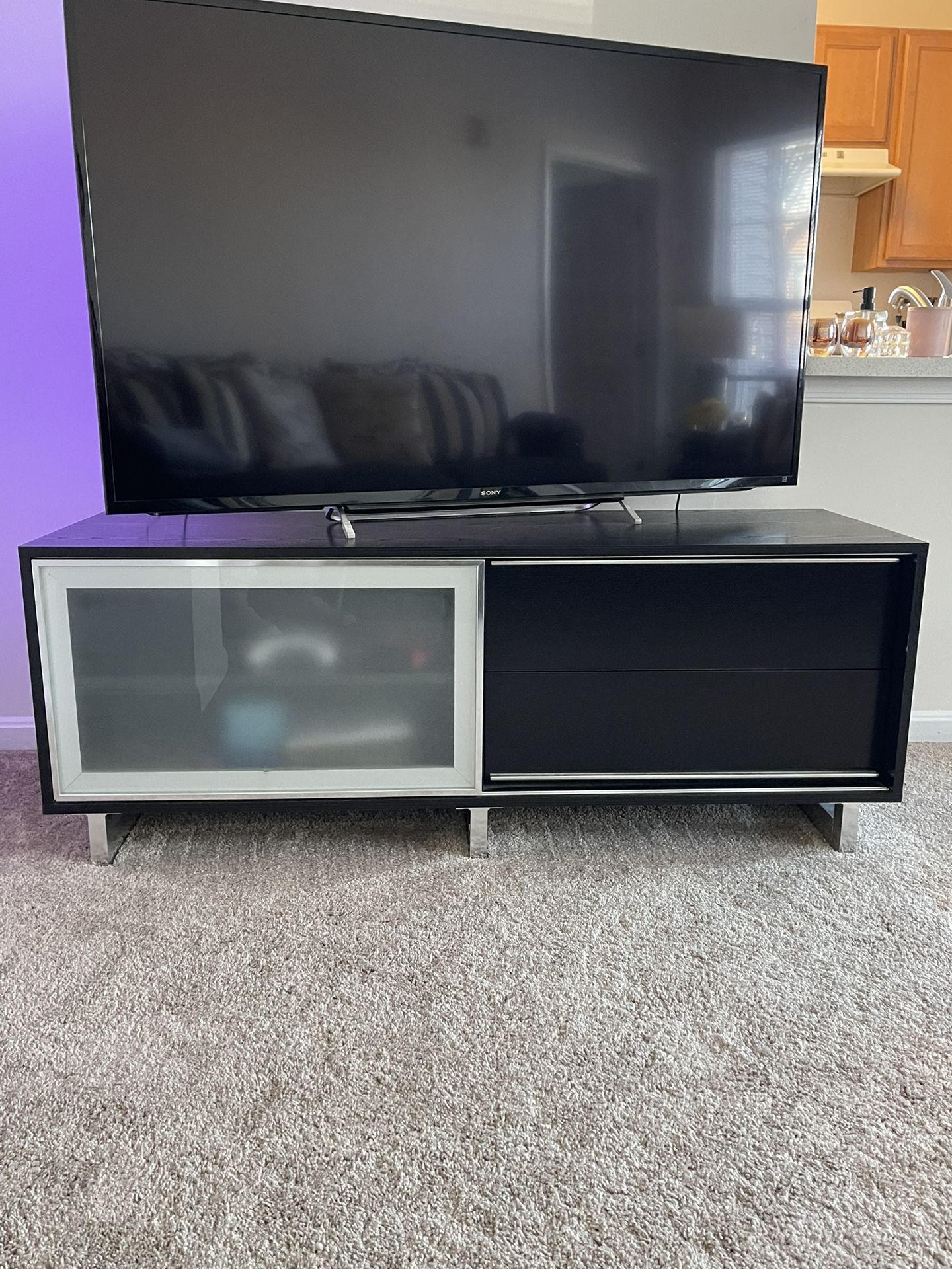 Entertainment TV Stand