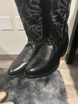 Black Leather CowBoy Boots With Decorative Stitching size 13