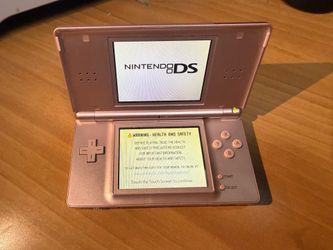 Nintendo DS Lite Pink w/Games and Charger