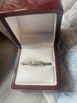 Gold Engagement Ring (fits Marquese )