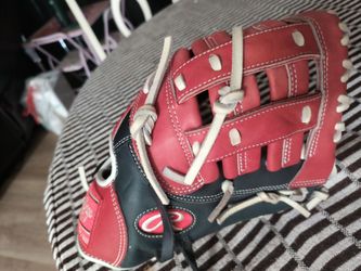 RH firstbase glove 12 inch youth glove