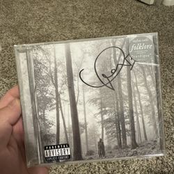 🆕 Tylor Swift Signed CD Folklore Brand New Sealed