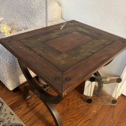 End Table 24” wX 30” LX 24.5”H