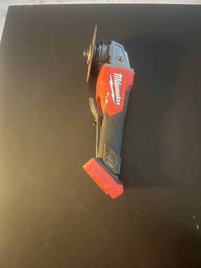 Milwaukee M18 Grinder Fuel $90 Firme Precio Tool Only 