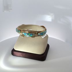 14K Gold Various Oval Shape Opal Ladies Bracelet 