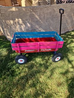 Radio flyer