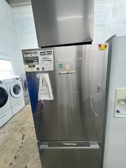 Refrigerator new