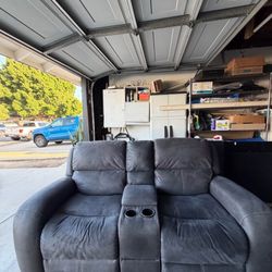 Leather automatic recliner with USB ports and AC plugs
