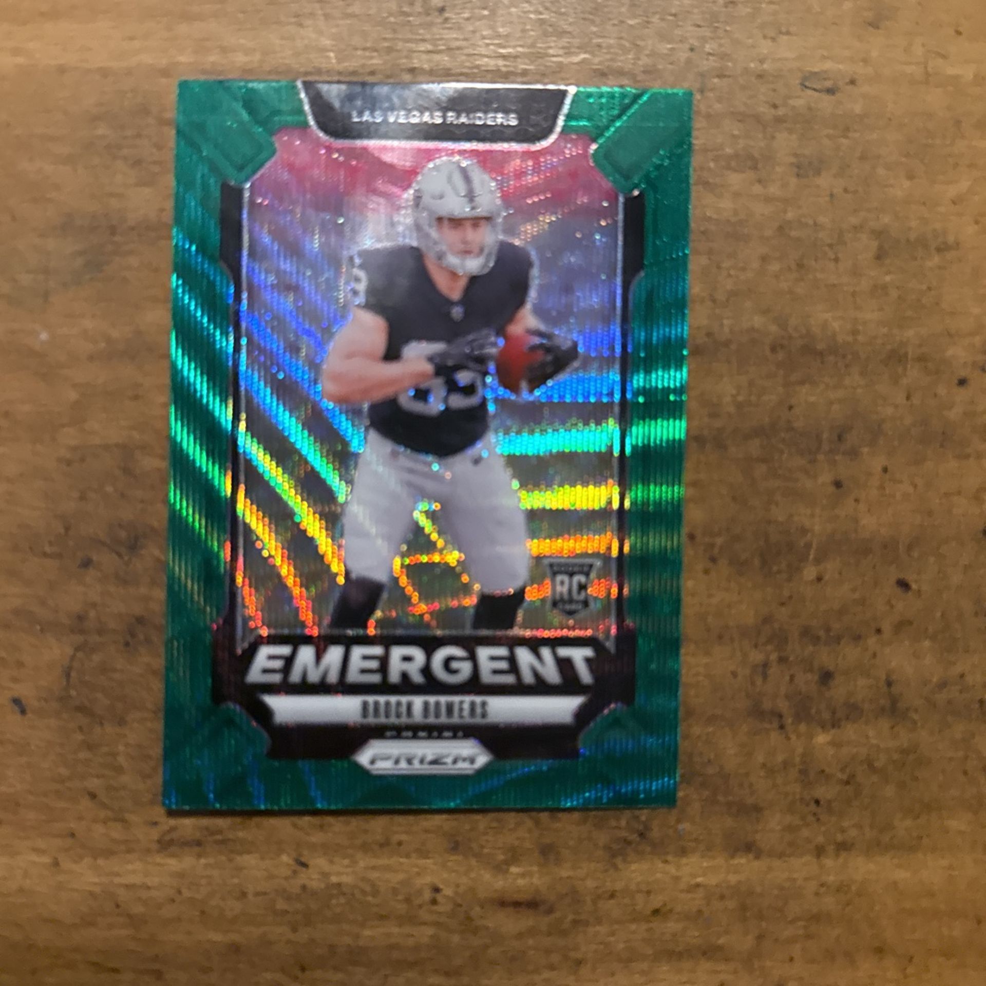 2024 PRIZM BROCK BOWERS GREEN EMERGENT ROOKIE CARD