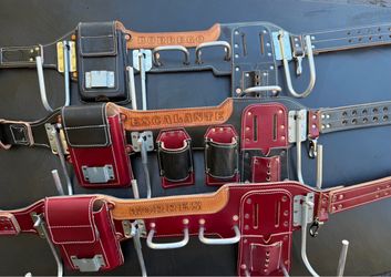 Concrete finisher tool belt