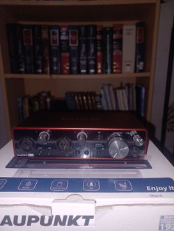 Focusrite Scarlett 2i2 3rd generation never used