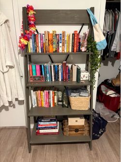 Bookshelf