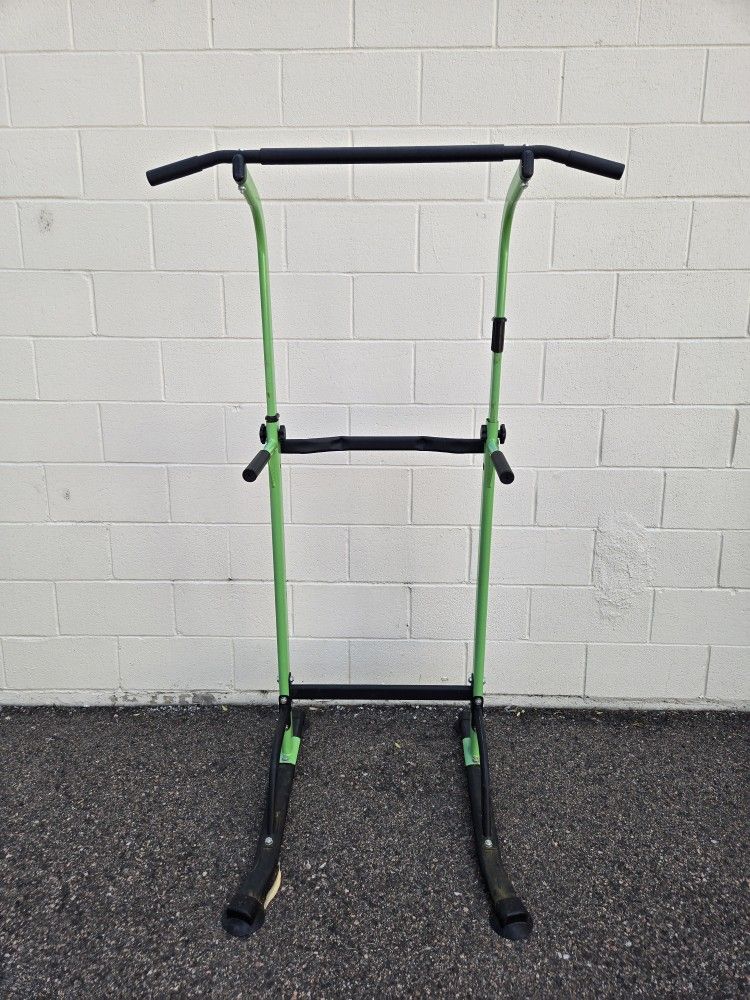 Height Adjustable Pull Up Station with Dip Bars
