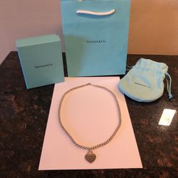 Tiffany Co Sterling Silver Bead Heart Necklace 