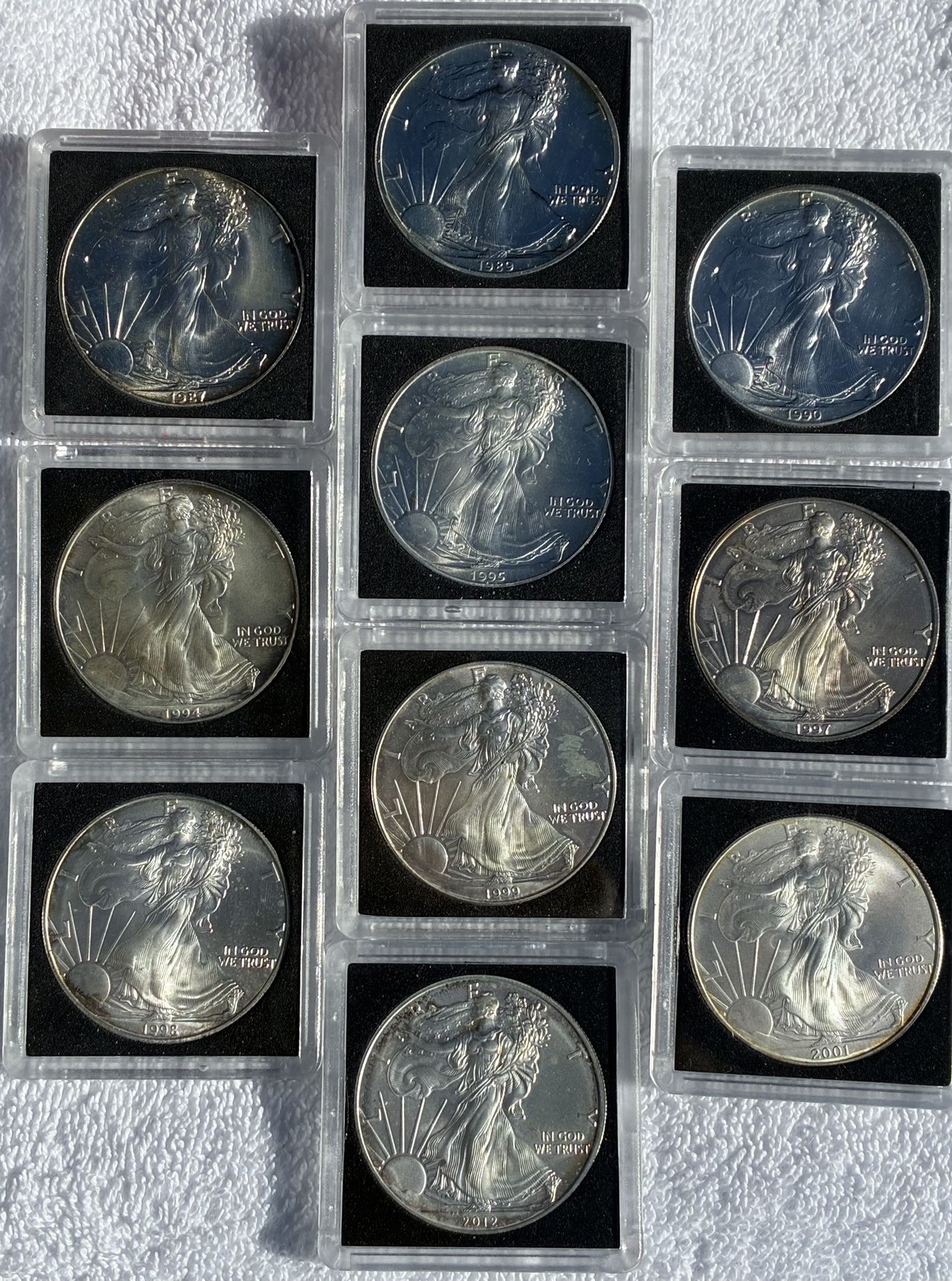 PENDING 10 SILVER EAGLES ASSORTED DATES