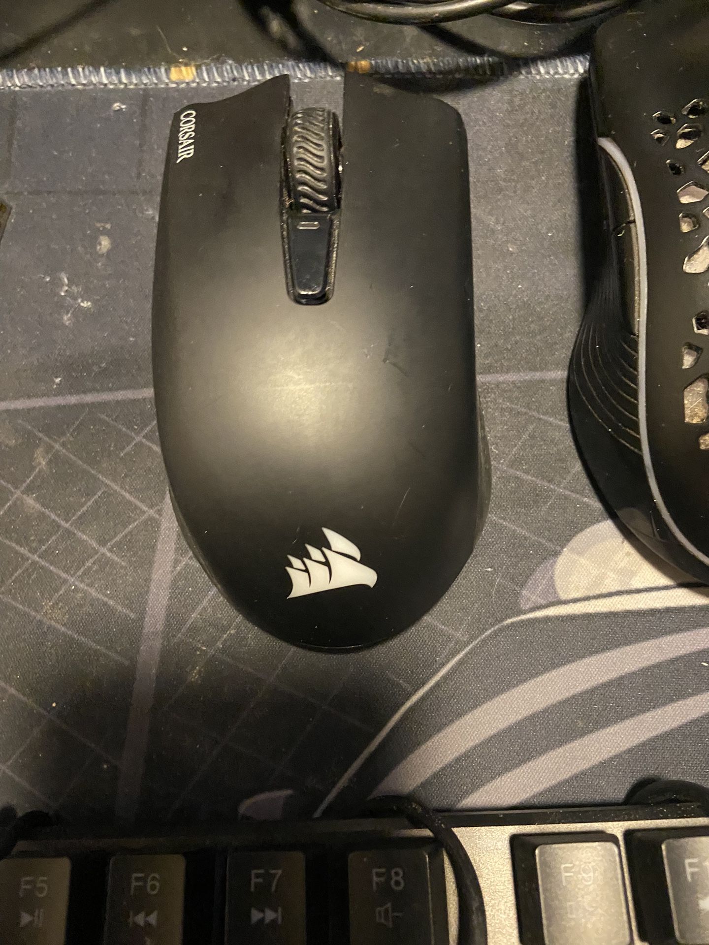 Corsair Harpoon Wireless And Wired Mouse