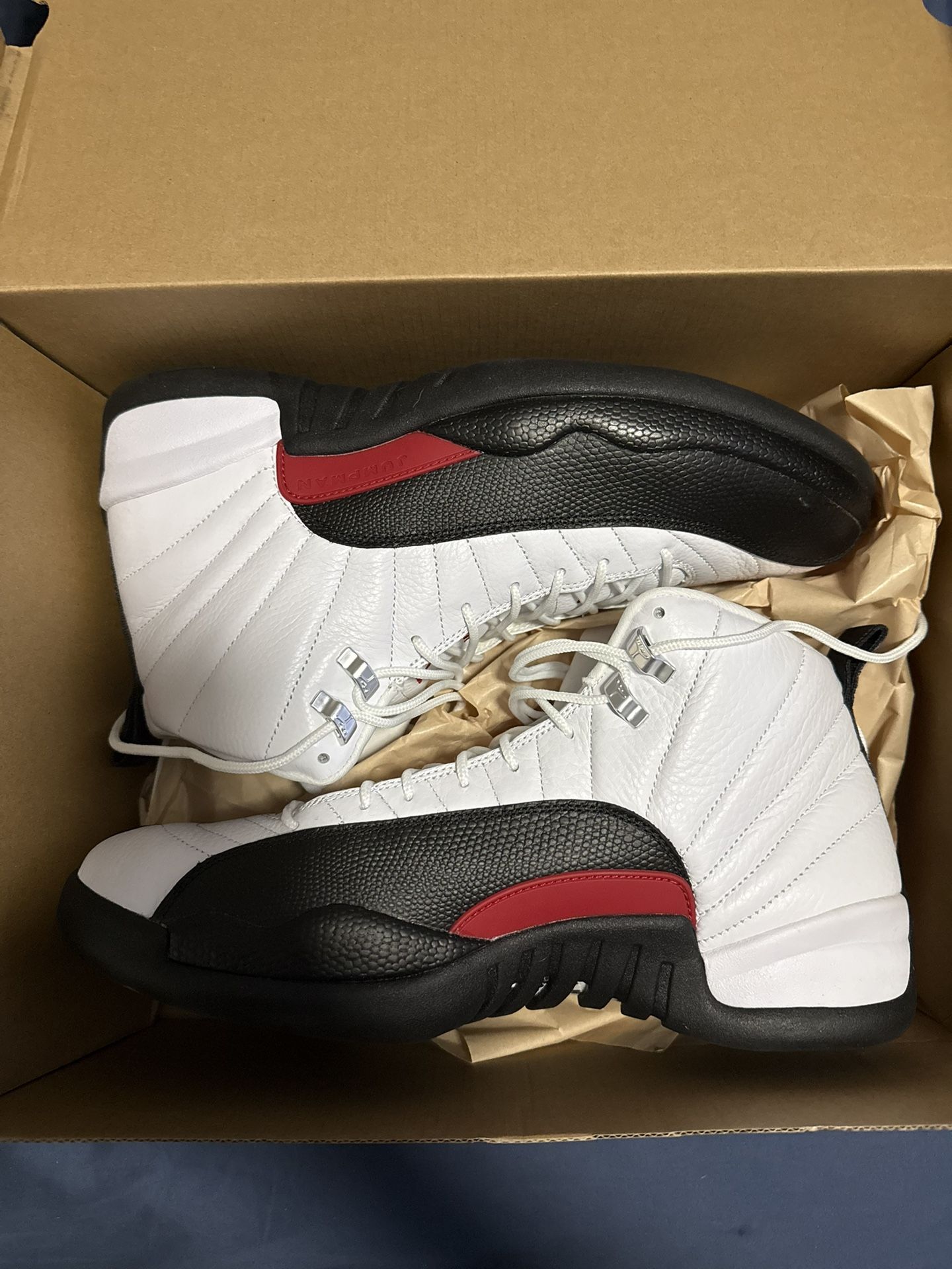 Jordan Sneakers Sz 13