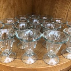 Set Of 16 Glass Cups 