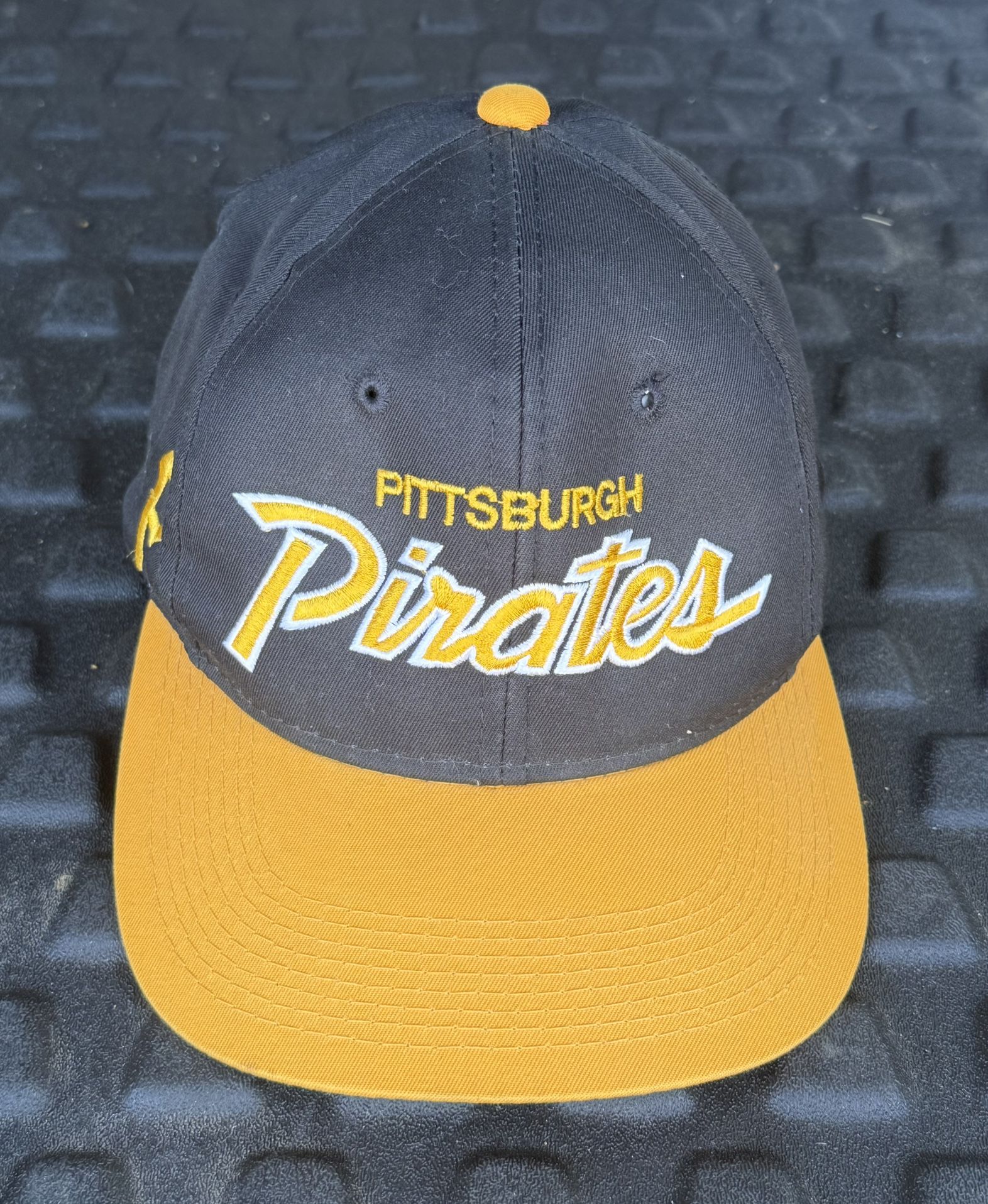 Vintage Pittsburgh Pirates Sports Specialties Script SnapBack Hat The Twill