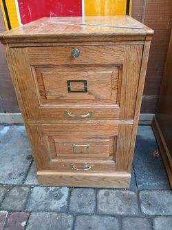 3 drawer oak filing cabinet