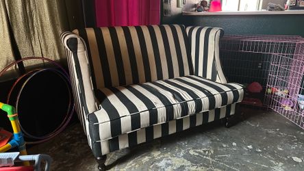 Black & White loveseat