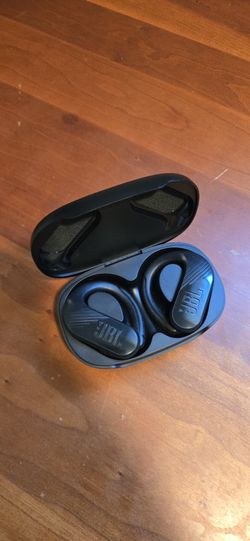JBL Endurance Peak 3 Earbuds