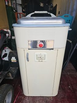 1950s Mid Century Westinghouse Electric Roaster Oven Cooker W/ Cabinet & Clock