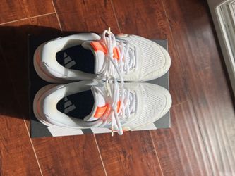 Adidas pickleball/tennis shoes