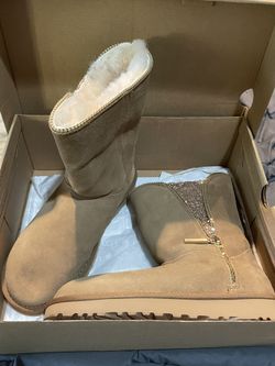 UGG Classic Sequin Zip boot - Sz 7