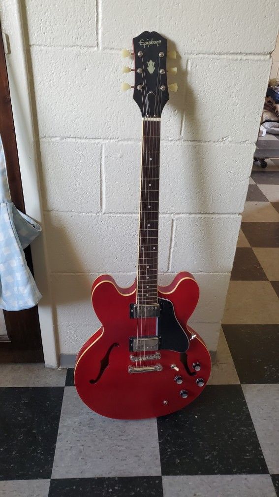 Epiphone ES-335