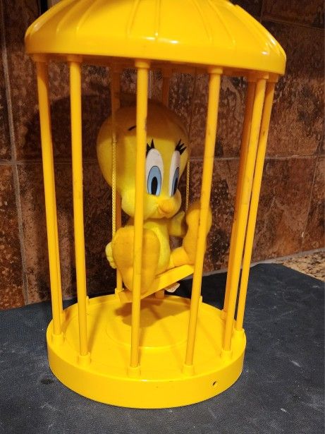 Vintage Tweety Bird In A Cu