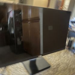 Dell Pro Adjustable Full Led Lcd Hd 1080p