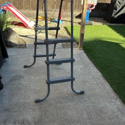 Pool Ladder