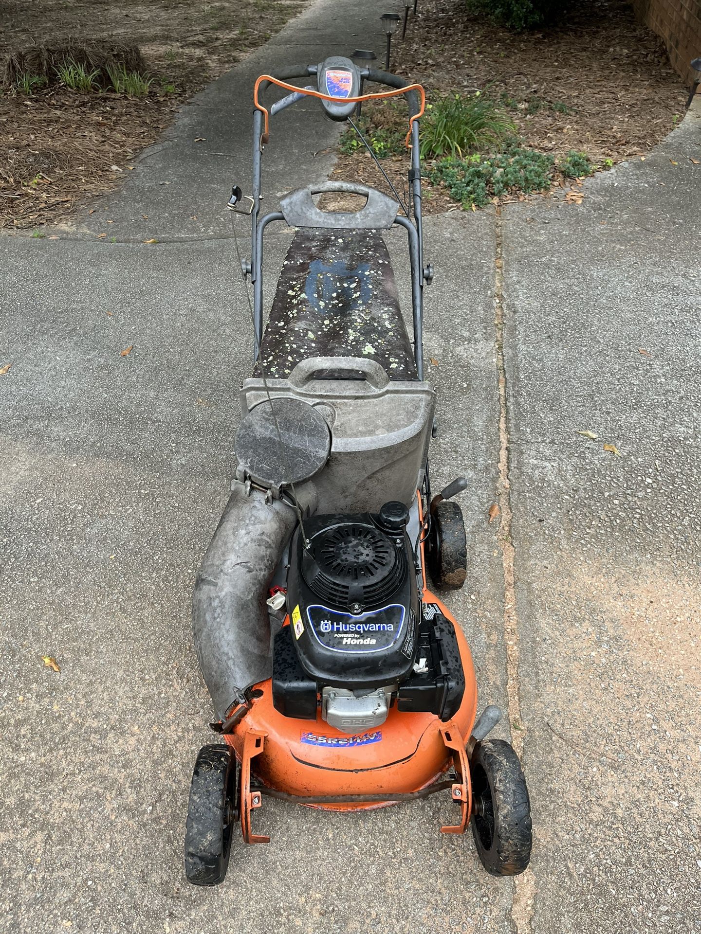 Husqvarna Self Propelled Mower - Read Description