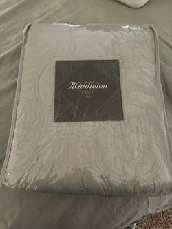 Light Grey Quilt