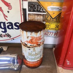 Mobil Pegasus Oil Can 