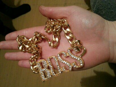 Boss choker necklace