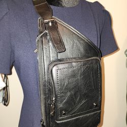 Men's Fashion Slingbag Black