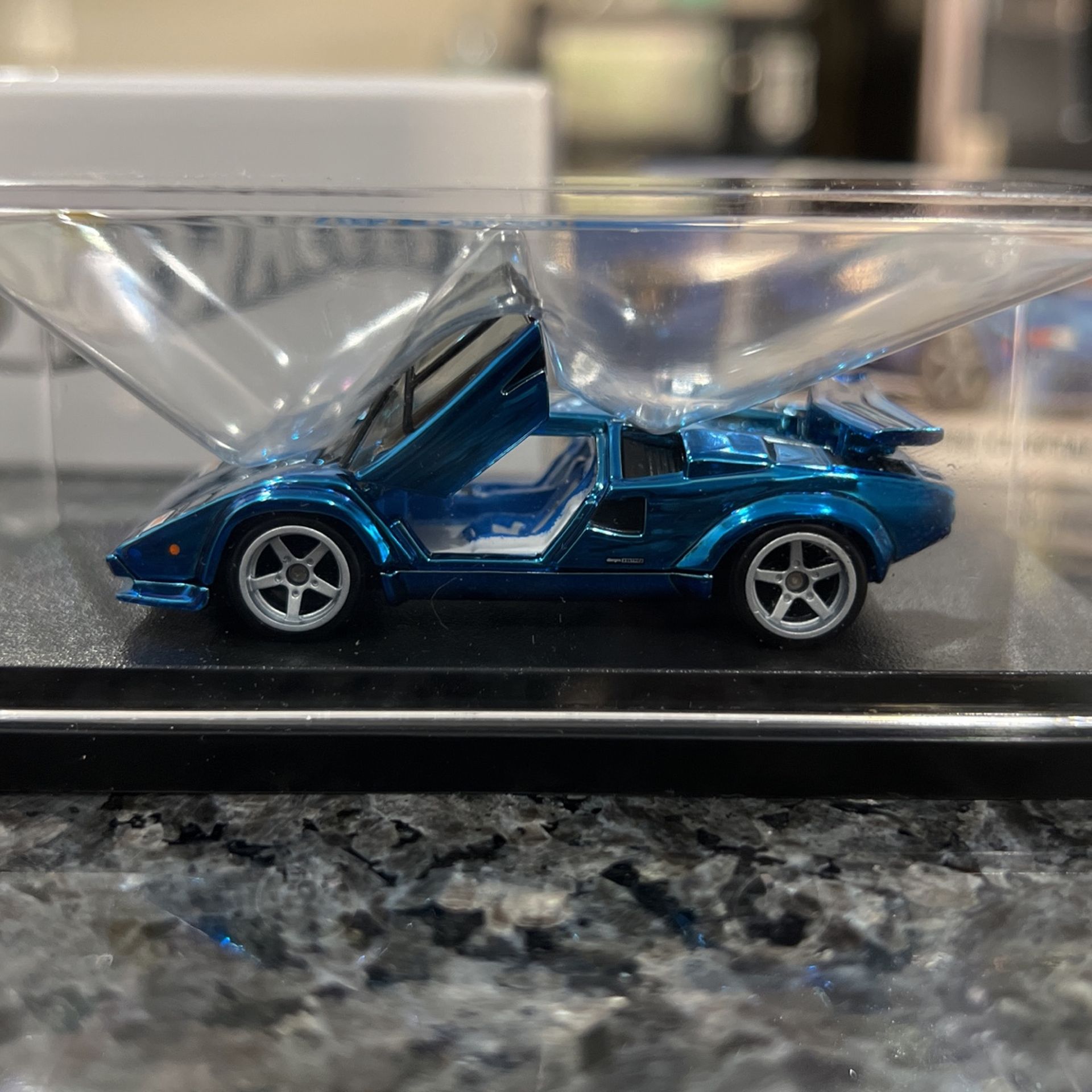 HOT WHEELS 82' Lamborghini Countach LP500s RLC EXCLUSIVE for Sale in North  Las Vegas, NV - OfferUp